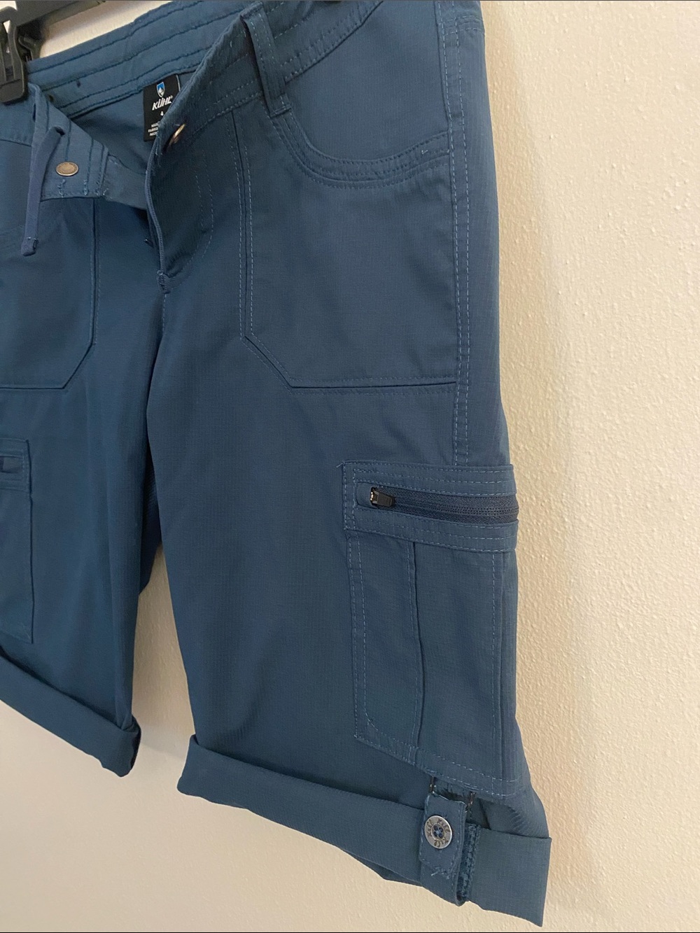 Kuhl Women's Blue Cargo Shorts - Picture 4 of 13